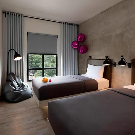 Moxy Bandung Hotel Exterior photo
