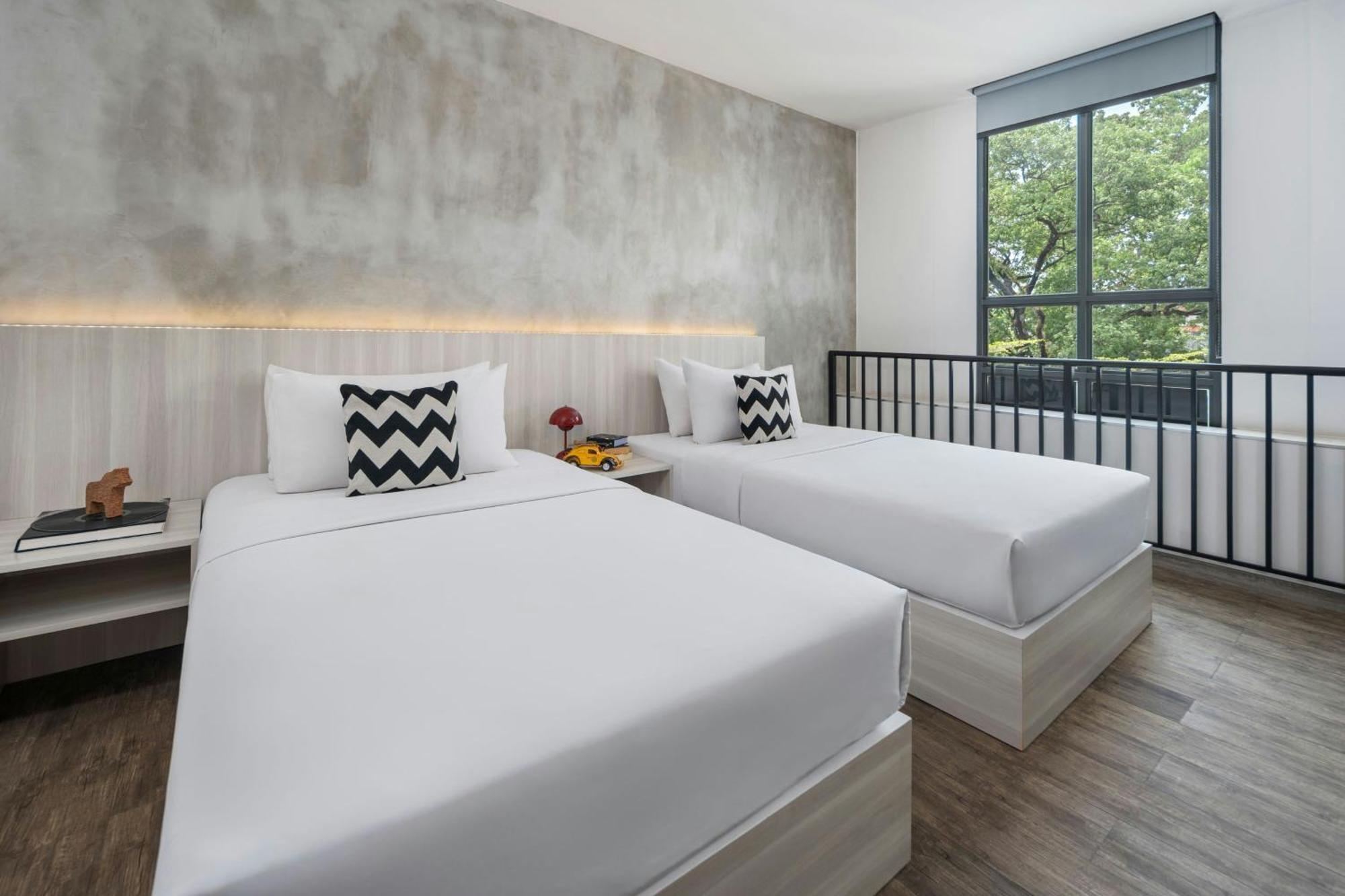 Moxy Bandung